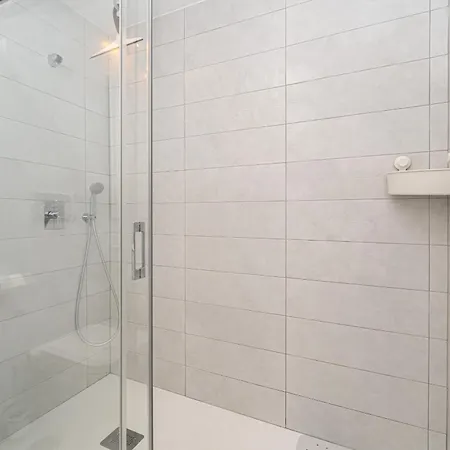 Vamos Apartment *
