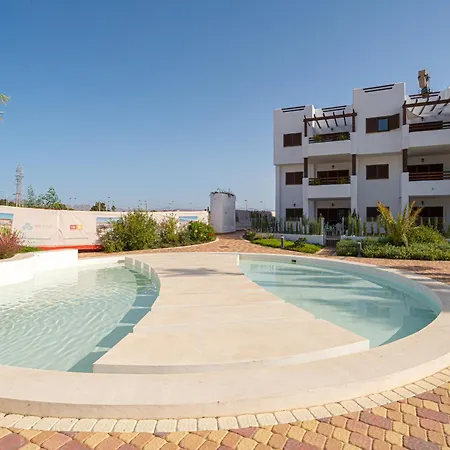 Vamos Apartment *